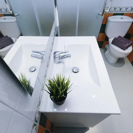 New Queens 2b Planetcostadorada Apartment *