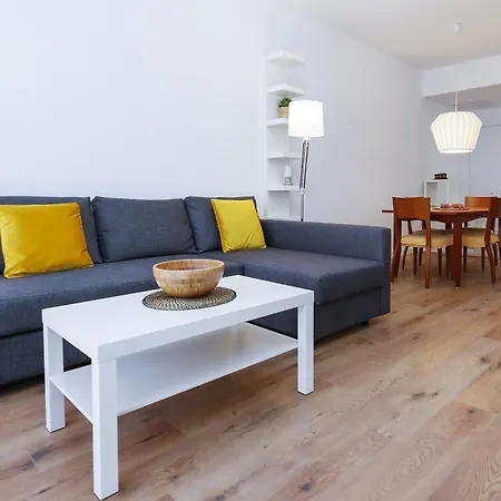 New Queens 2b Planetcostadorada Apartamento Salou